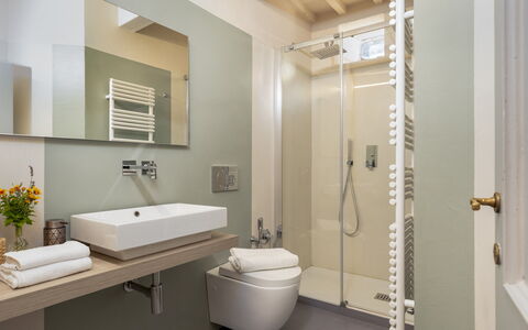 Villa la Rassinata 8: Bathroom, Interior Design, Plumbing Fixture, Flooring, Floor, Bathroom Sink, Sink, Tap, Toilet, Ceiling