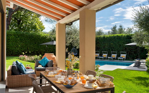 La Villanella 6: Furniture, Outdoor Furniture, Chair, Garden, Home, Table, Land Lot, Backyard, Shade, Resort