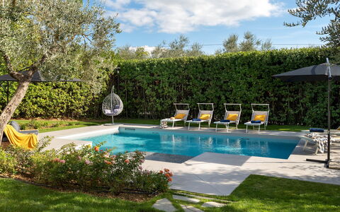 La Villanella 6: Swimming Pool, Outdoor Furniture, Resort, Sunlounger, Furniture, Garden, Eco Hotel, Shade, Chair