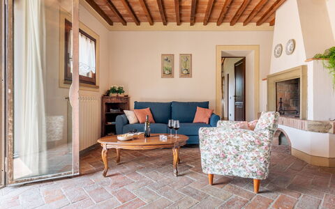 Casale Fienile 8: Furniture, Interior Design, Flooring, Wall, Floor, Wood, Couch, Room, Living Room, Home