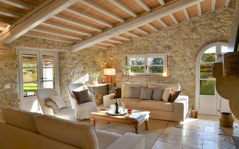 Casa la Pratellaccia 6+2: Furniture, Interior Design, Wall, Couch, Flooring, Wood, Chair, Table, Living Room, Ceiling