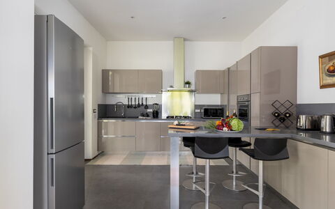 La Casetta 12: Furniture, Kitchen, Kitchen Appliance, Interior Design, Countertop, Flooring, Major Appliance, Cabinetry, Wood, Floor