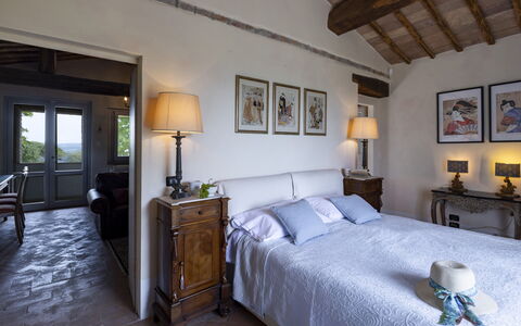 Villa Aperolli 4: Furniture, Bed, Bedroom, Wall, Bed Sheet, Bedding, Home, Bed Frame, House, Interior Design