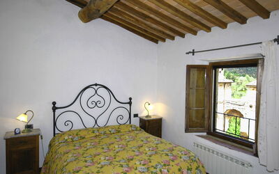 Accommodation:&nbsp;Castello Vittorio 4
