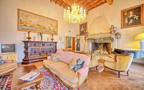 Accommodation:&nbsp;Padronale