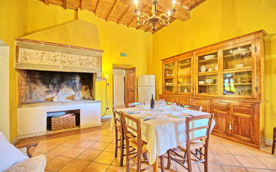 Accommodation:&nbsp;Fattoria