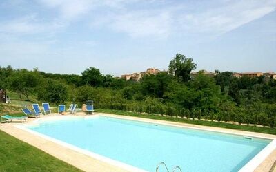 Il Nespolo: Swimming Pool, Property, Leisure, House, Grass, Real Estate, Vacation, Villa, Building, Resort