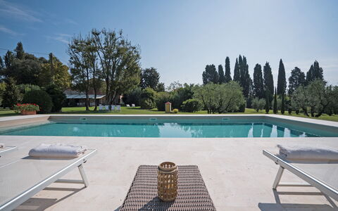 Villa Fontine: Swimming Pool, Property, House, Grass, Real Estate, Estate, Building, Leisure, Architecture, Design
