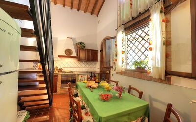 Accommodation:&nbsp;Montelopio 5