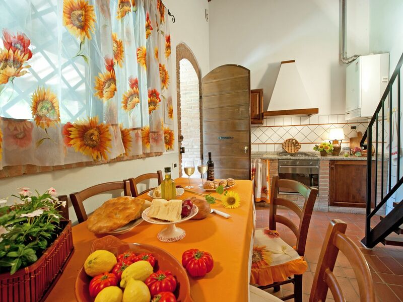 Accommodation:&nbsp;Montelopio 6