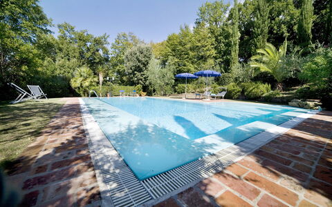 La Capinera: Swimming Pool, Property, Real Estate, House, Water, Estate, Home, Leisure, Tree, Building