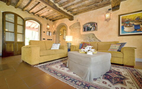 Le Rondini: Room, Property, Building, Interior Design, Living Room, Furniture, Ceiling, Wall, Home, Real Estate