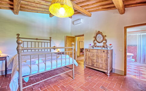 Casa Scopeti: Property, Room, Ceiling, Bedroom, Furniture, Real Estate, Building, House, Interior Design, Bed