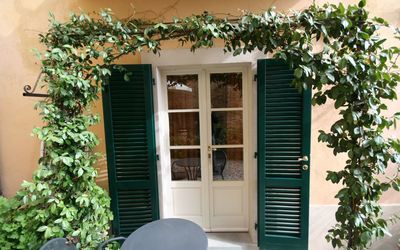 Santo Agostino - Cortona, Tuscany, Italy - Santo Agostino Glicine