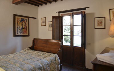 Accommodation:&nbsp;Girasole