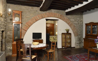Accommodation:&nbsp;Ortensia