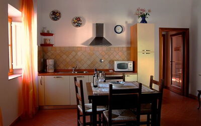 Accommodation:&nbsp;Appartamento Limoni