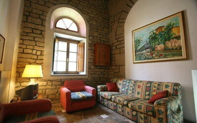 Accommodation:&nbsp;Cappella