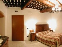 Accommodation:&nbsp;La Loggia