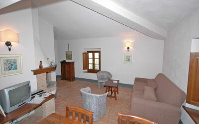 Accommodation:&nbsp;Fornacino 2