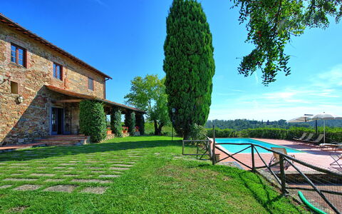 Il Frantoio: Green, Nature, Property, Vegetation, House, Natural Landscape, Architecture, Tree, Grass, Sky