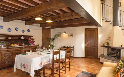 Accommodation:&nbsp;Casa Graziani 300.1