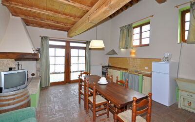 Accommodation:&nbsp;Green