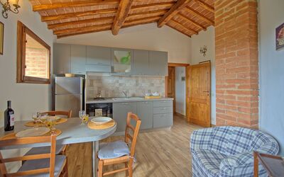 San Donnino 2: Room, Property, Building, Furniture, House, Interior Design, Real Estate, Cottage, Ceiling, Beam