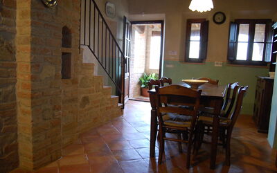 Accommodation:&nbsp;Morus