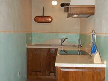 Accommodation:&nbsp;Morus