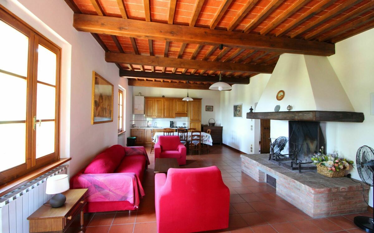 Accommodation:&nbsp;La Tramontana