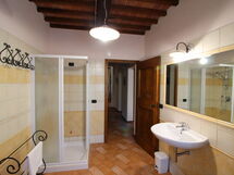 Accommodation:&nbsp;Albanella