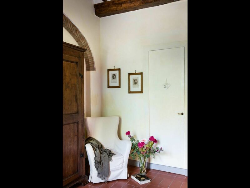 Accommodation:&nbsp;Poggio Falchi