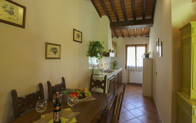 Accommodation:&nbsp;La Rosa