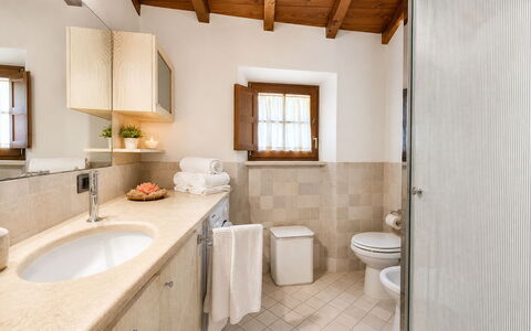 Pieve di Sant Ippolito: Flooring, Interior Design, Floor, Plumbing Fixture, Sink, Ceiling, Home, Tap, Lighting, Bathroom