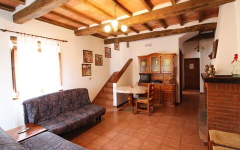 Casale Aiola: Property, Room, Building, House, Real Estate, Ceiling, Furniture, Loft, Interior Design, Floor