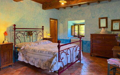 Torre di Vignale: Furniture, Interior Design, Flooring, Floor, Room, Ceiling, Bedroom, Bed, Bed Frame, Chair