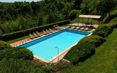 Nell'Infinito - Trequanda, Tuscany, Italy