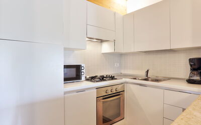 Accommodation:&nbsp;Amore 805.1