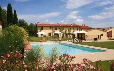 Tenuta Tizzauli - Montespertoli, Tuscany, Italy - Rosa