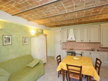 Accommodation:&nbsp;Trasimeno 2