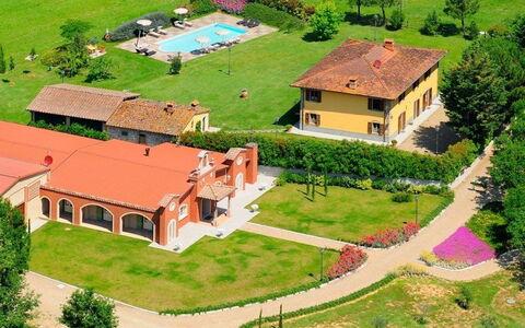Podere Sant'angelo: Property, House, Rural Area, Building, Estate, Home, Aerial Photography, Landscape, Real Estate, Farm