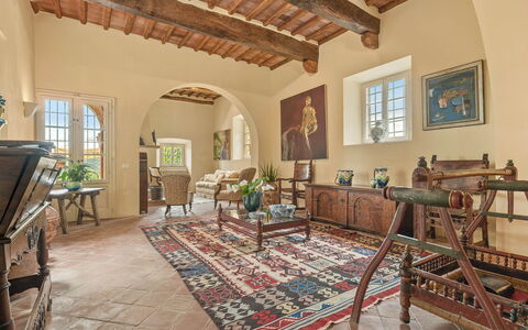 Centolivi 14: Furniture, Wall, Flooring, Interior Design, Floor, Ceiling, Chair, Lighting, Living Room, Table