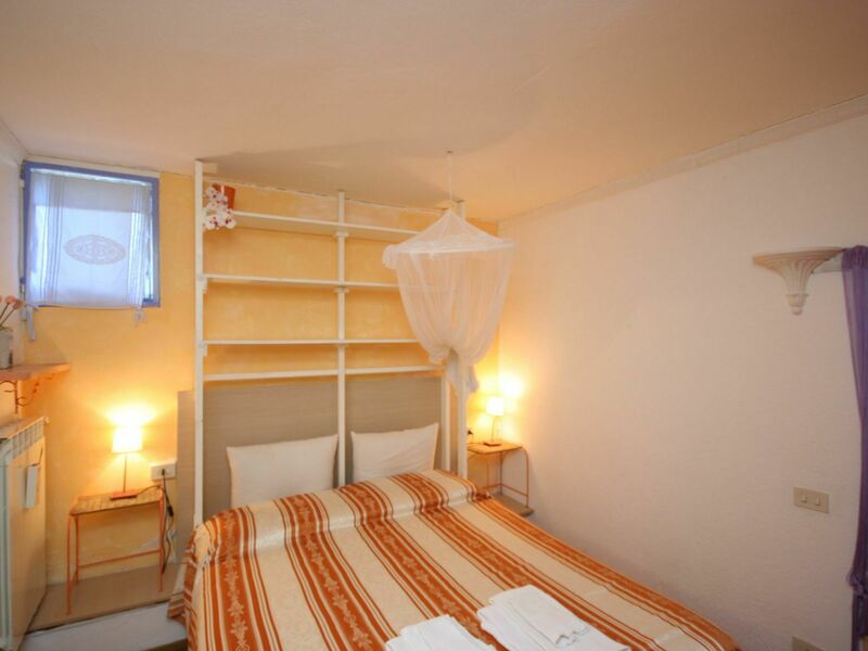 Accommodation:&nbsp;Girasole 4