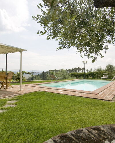 Nel Guasto: Property, Backyard, Grass, House, Swimming Pool, Real Estate, Home, Lawn, Yard, Building