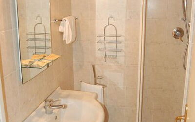 Accommodation:&nbsp;Bedroom 1903