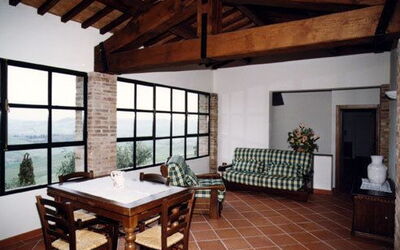 Accommodation:&nbsp;Girasole