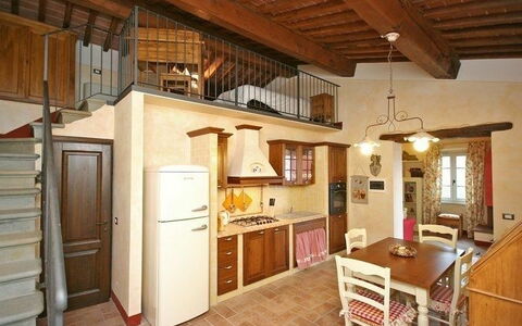 Accommodation:&nbsp;Stella 5