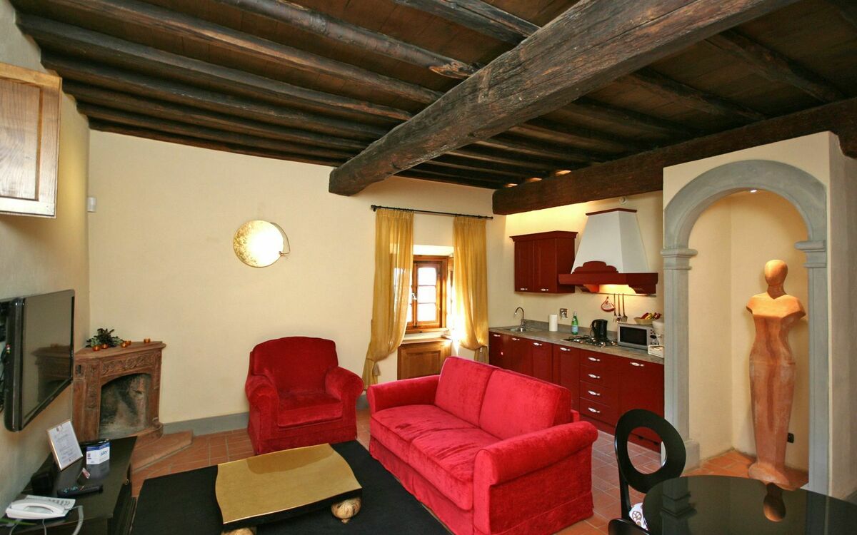 Accommodation:&nbsp;Ninfe 5