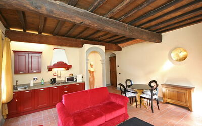 Accommodation:&nbsp;Ninfe 5